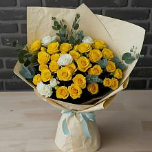 Букет цветов из:  Розы #REPLACE_PRED# Новую