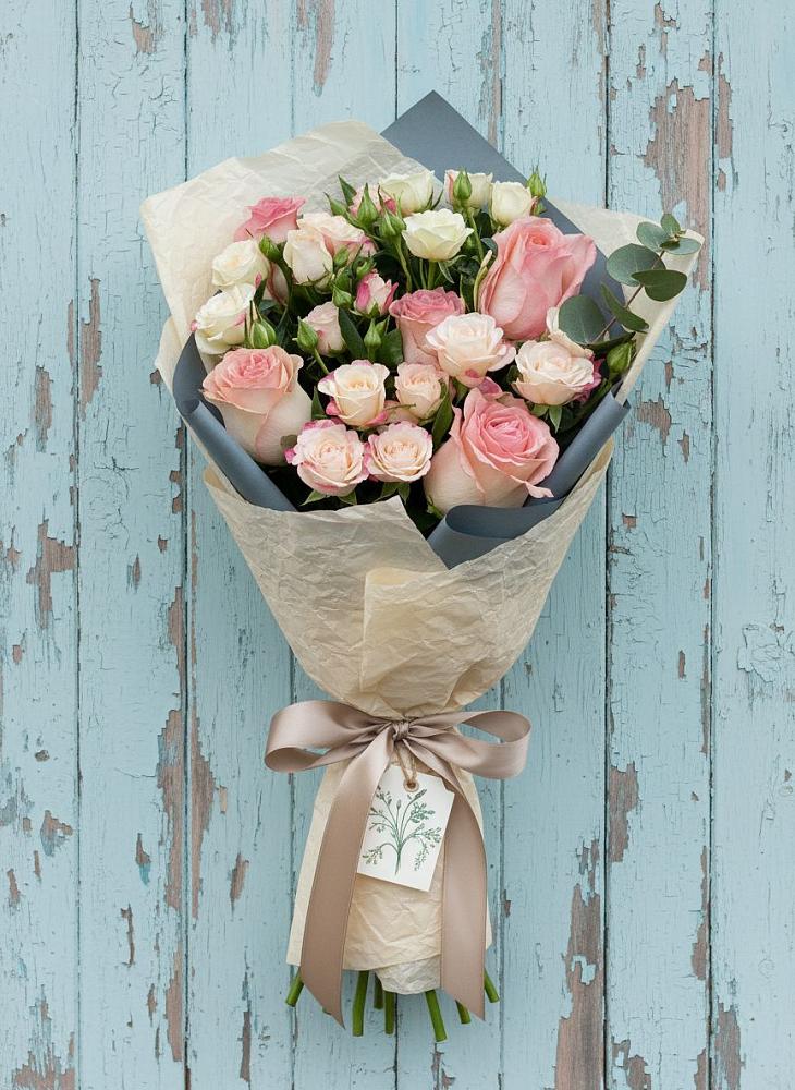 Букет цветов из: Розы в Новую