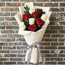 Букет цветов из:  Розы в Новую