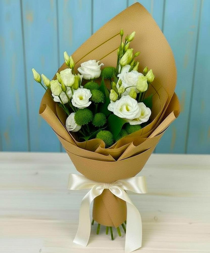 Букет цветов из: Хризантемы и Лизиантусы в Новую