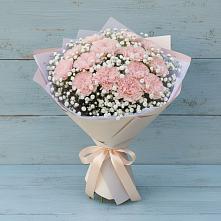 Букет цветов из:  Гвоздики в Новую