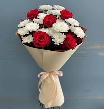 Букет цветов из:  Розы и Хризантемы в Новую