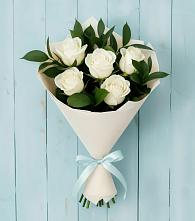 Букет цветов из:  Розы #REPLACE_PRED# Новую