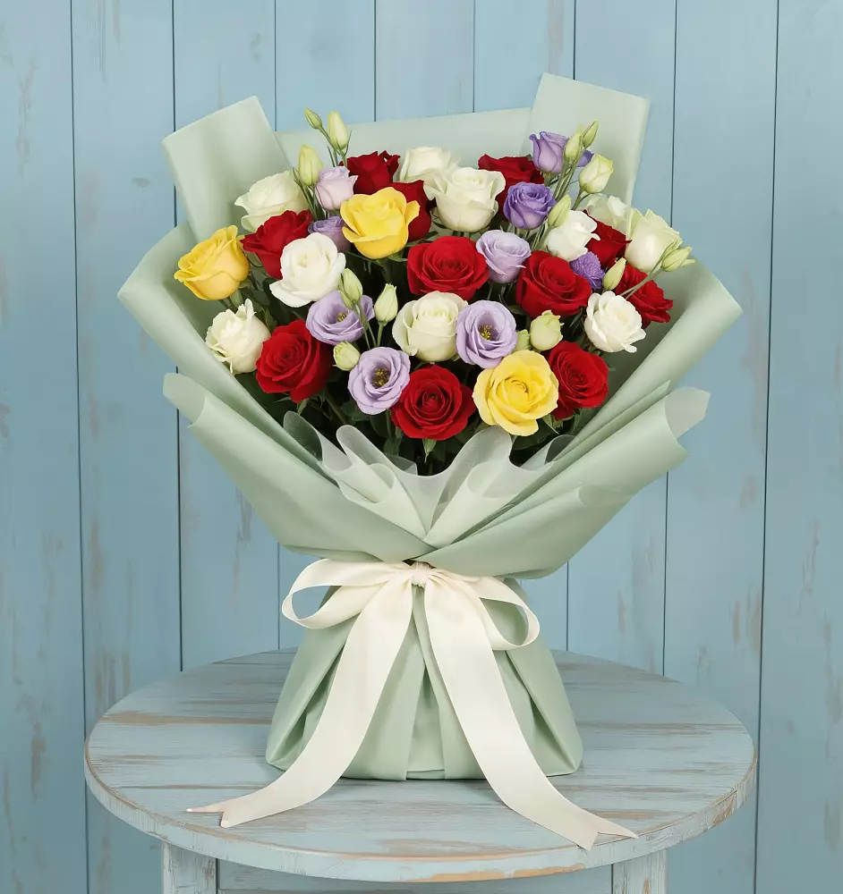 Букет цветов из: Розы в Новую