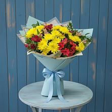 Букет цветов из:  Альстромерии и Хризантемы в Новую