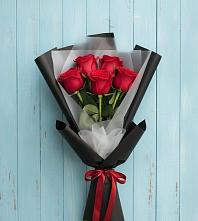 Букет цветов из:  Розы #REPLACE_PRED# Новую